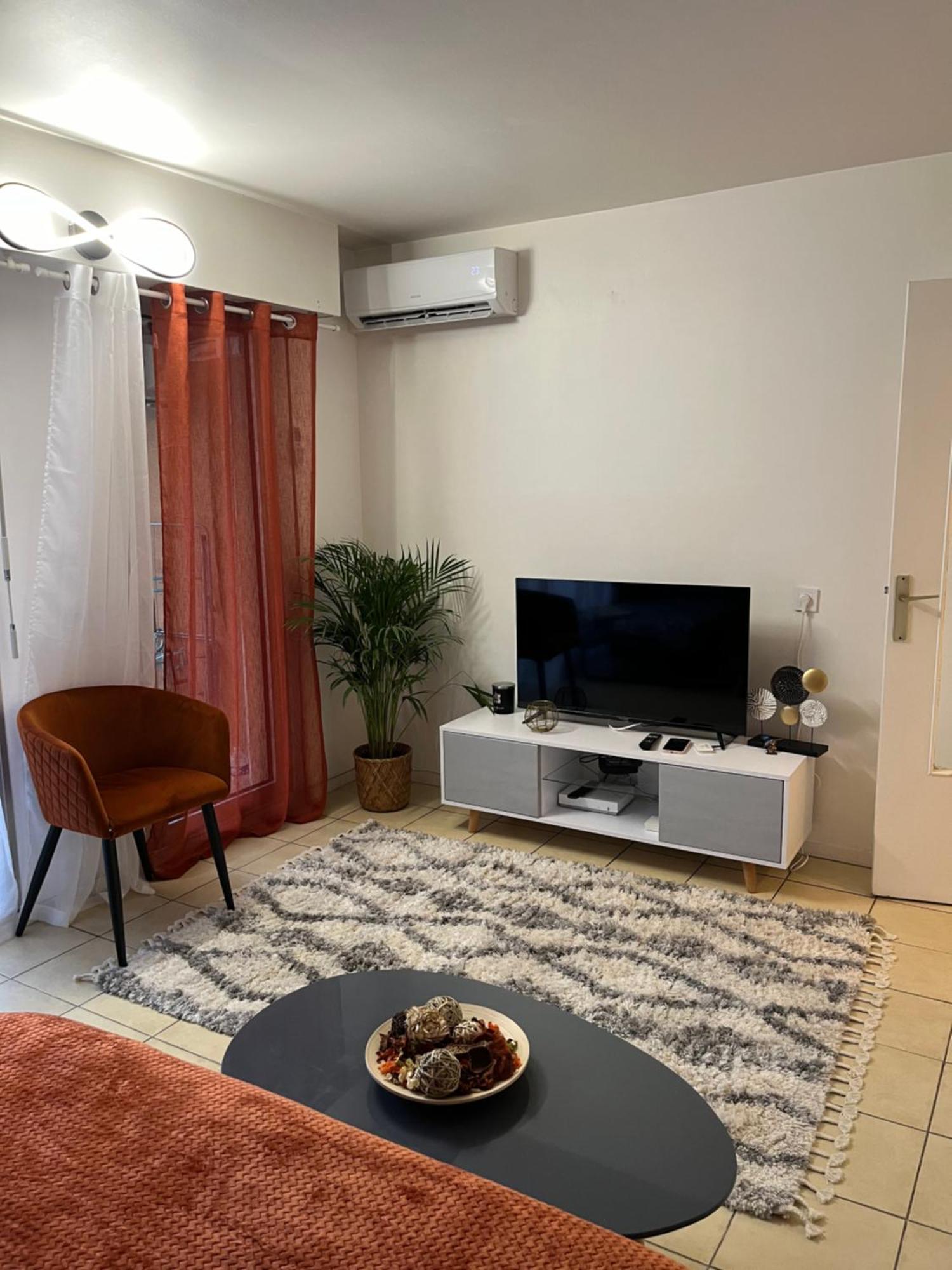 Studio Proche Promenade Des Anglais Nizza Esterno foto